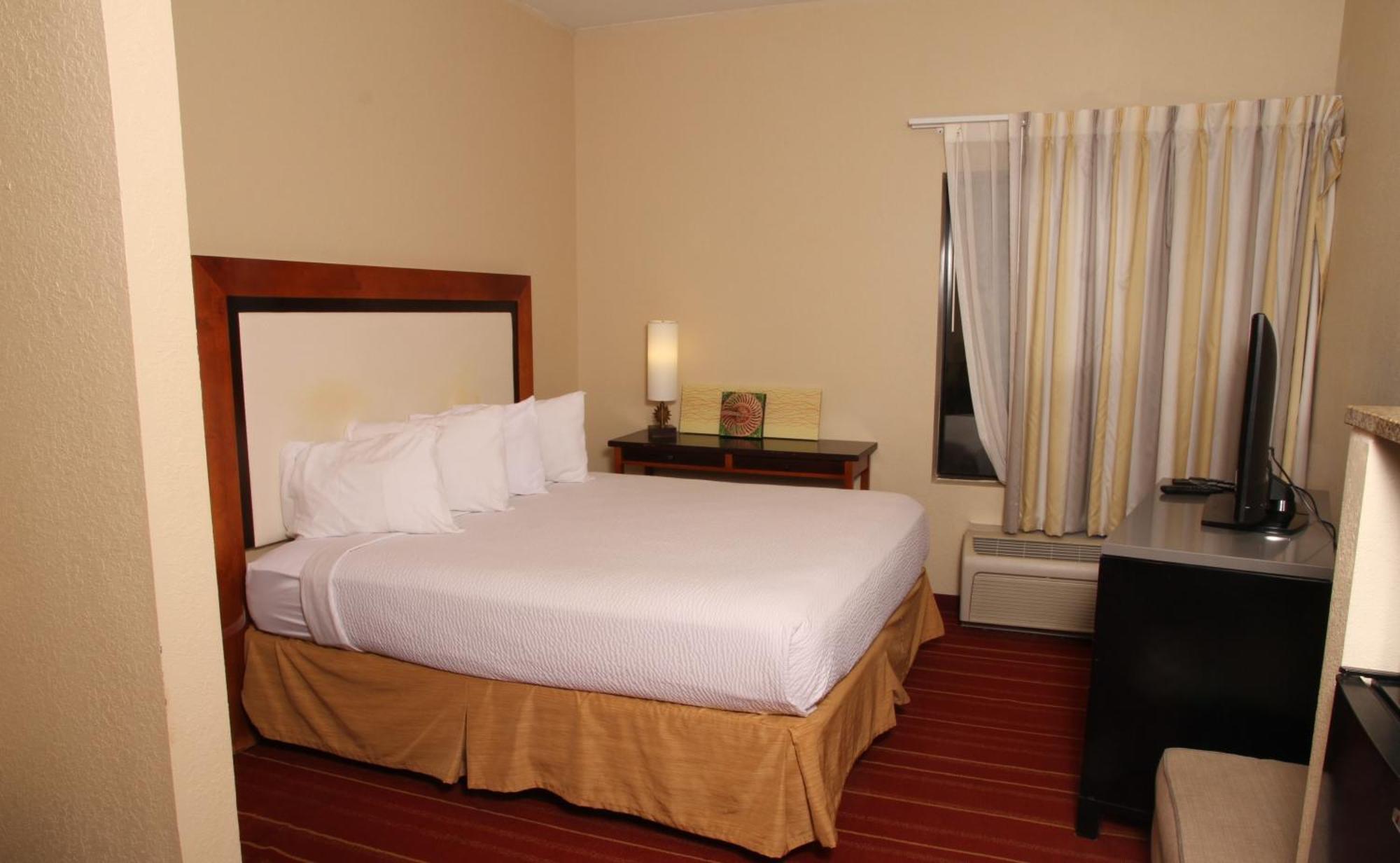 Days Inn By Wyndham Semmes Mobile Exterior photo