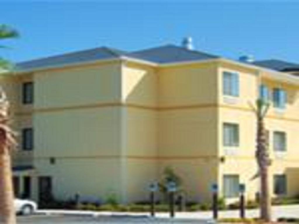 Days Inn By Wyndham Semmes Mobile Exterior photo