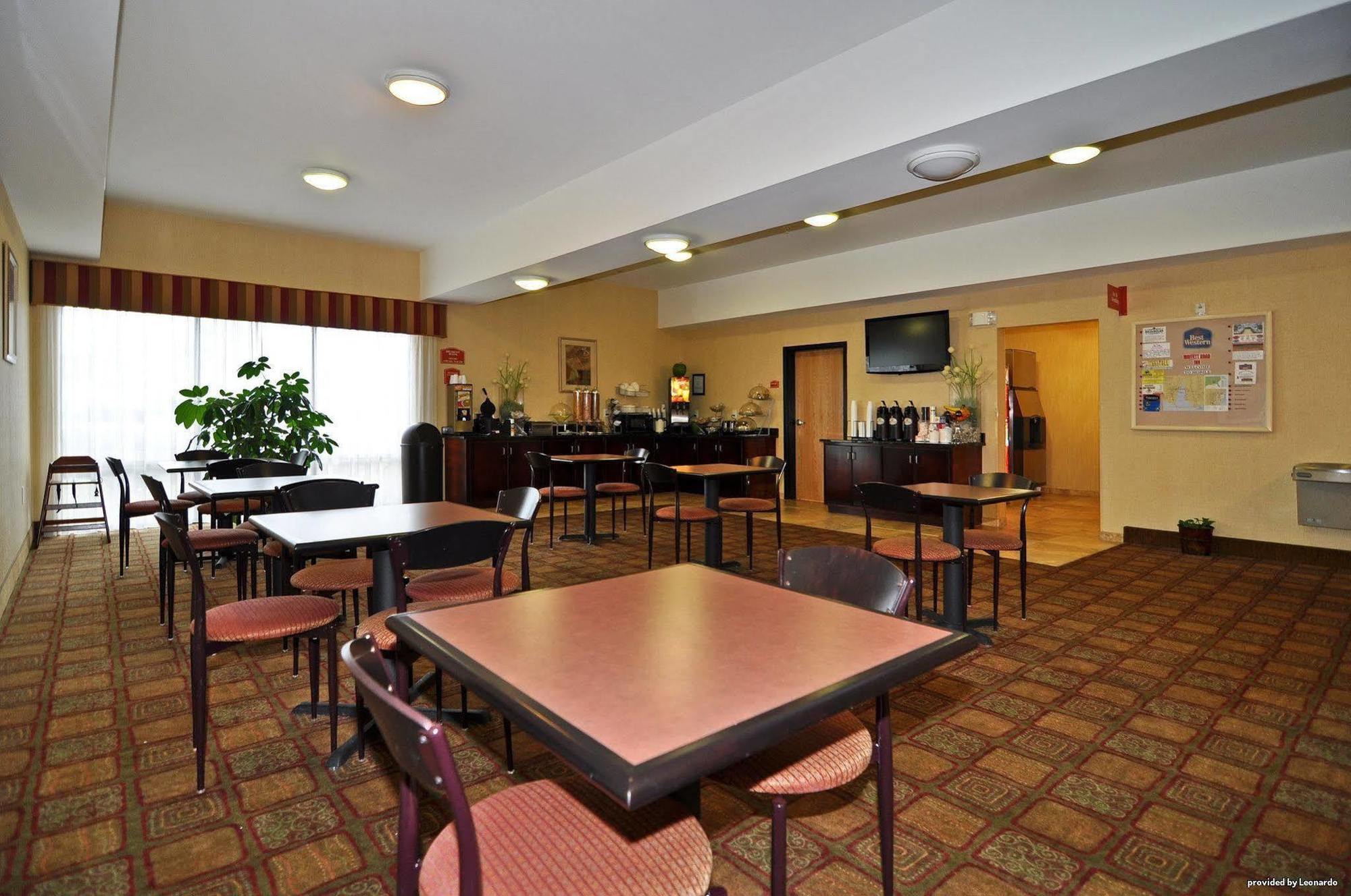 Days Inn By Wyndham Semmes Mobile Restaurant photo